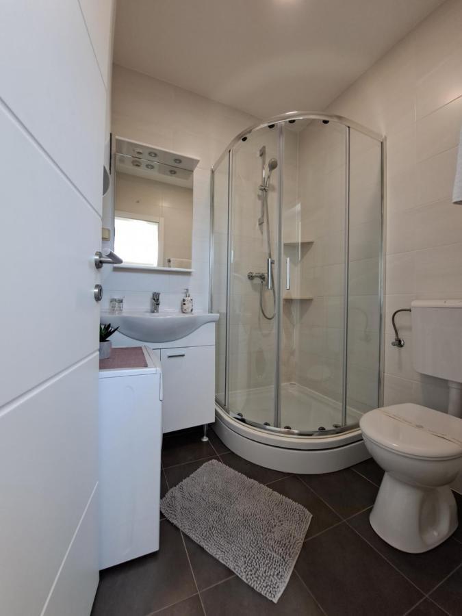 Apartments Sisevic - Comfort Apartments With Balconies And Sea View سلانو المظهر الخارجي الصورة
