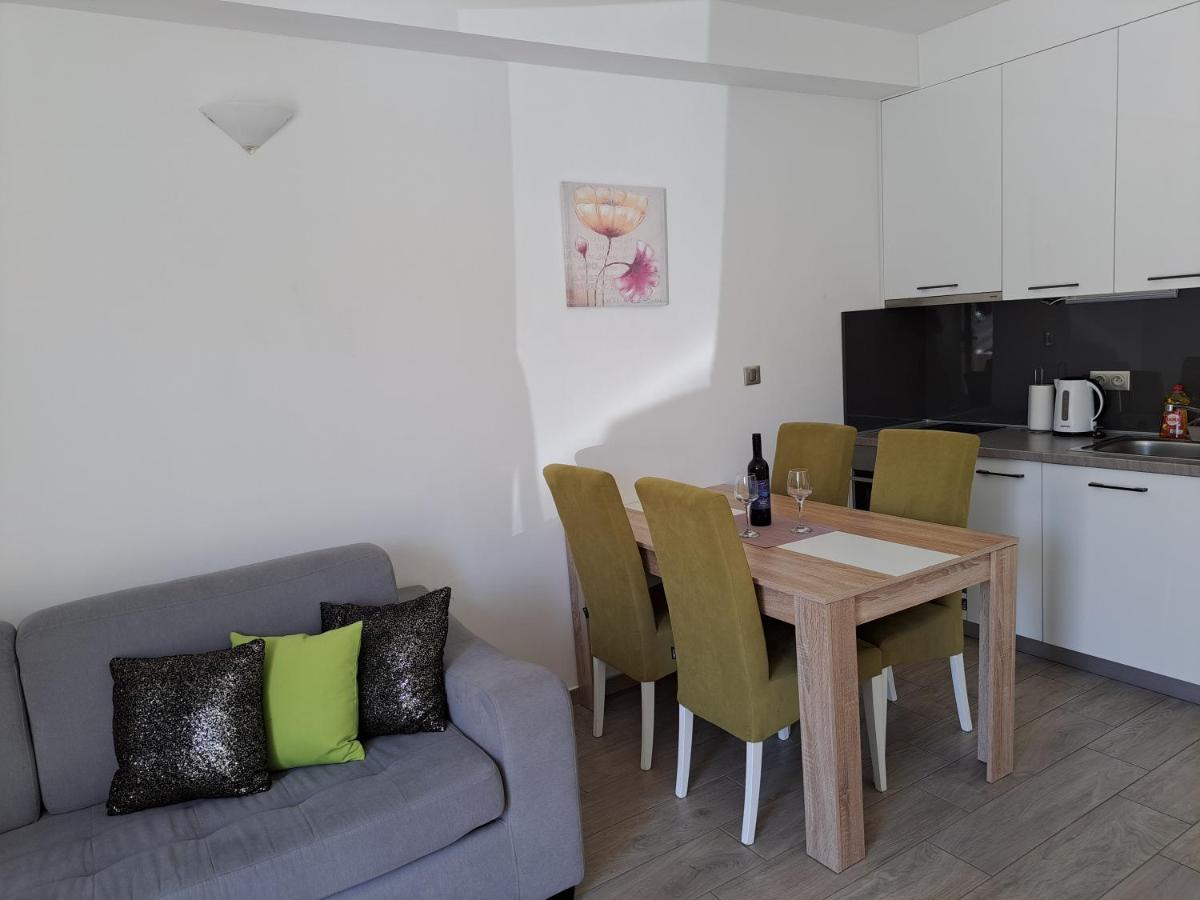 Apartments Sisevic - Comfort Apartments With Balconies And Sea View سلانو المظهر الخارجي الصورة