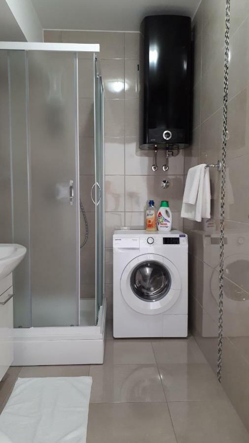 Apartments Sisevic - Comfort Apartments With Balconies And Sea View سلانو المظهر الخارجي الصورة